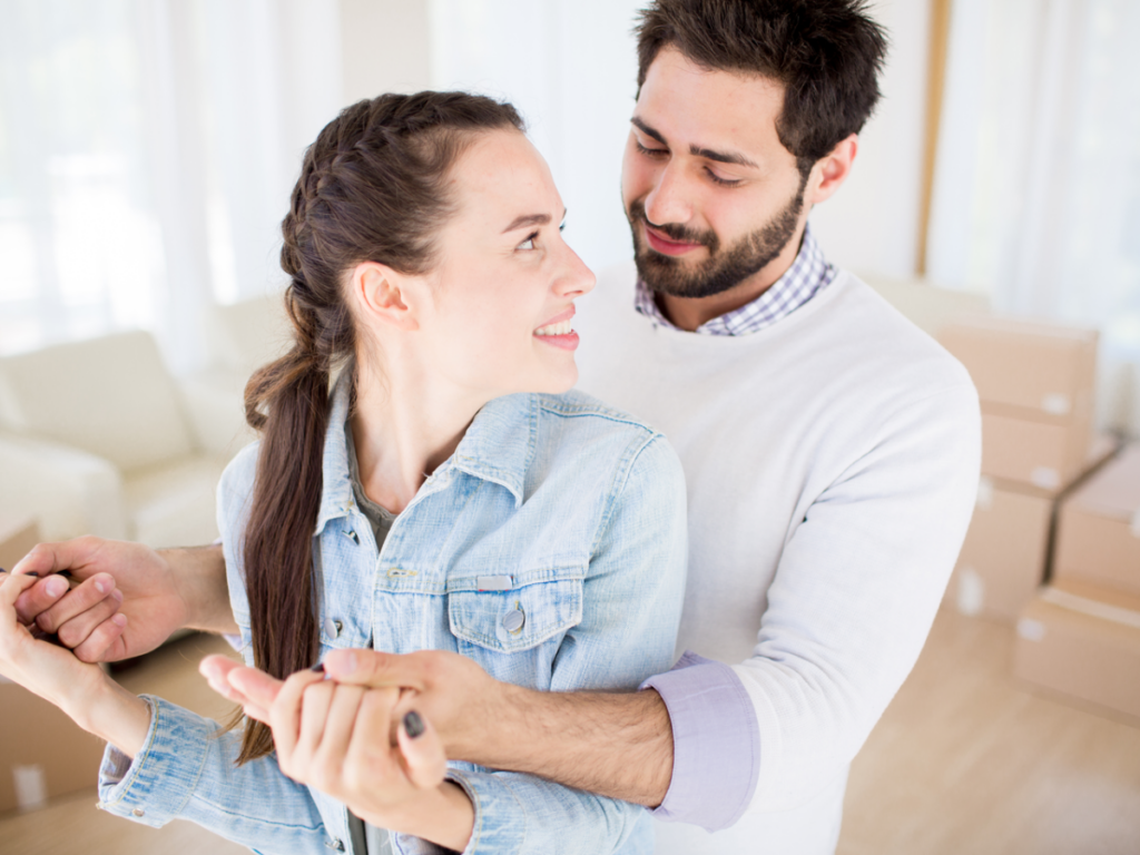 Image of couple in New York receiving from an affair