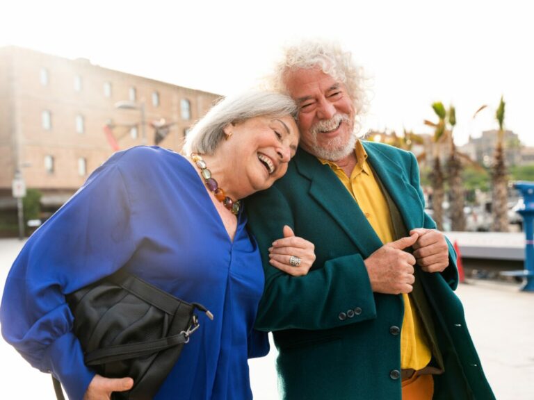 Image of a couple representing the Golden Bachelor to show why this couple divorced from a Gottman Method Couples Therapist perspective